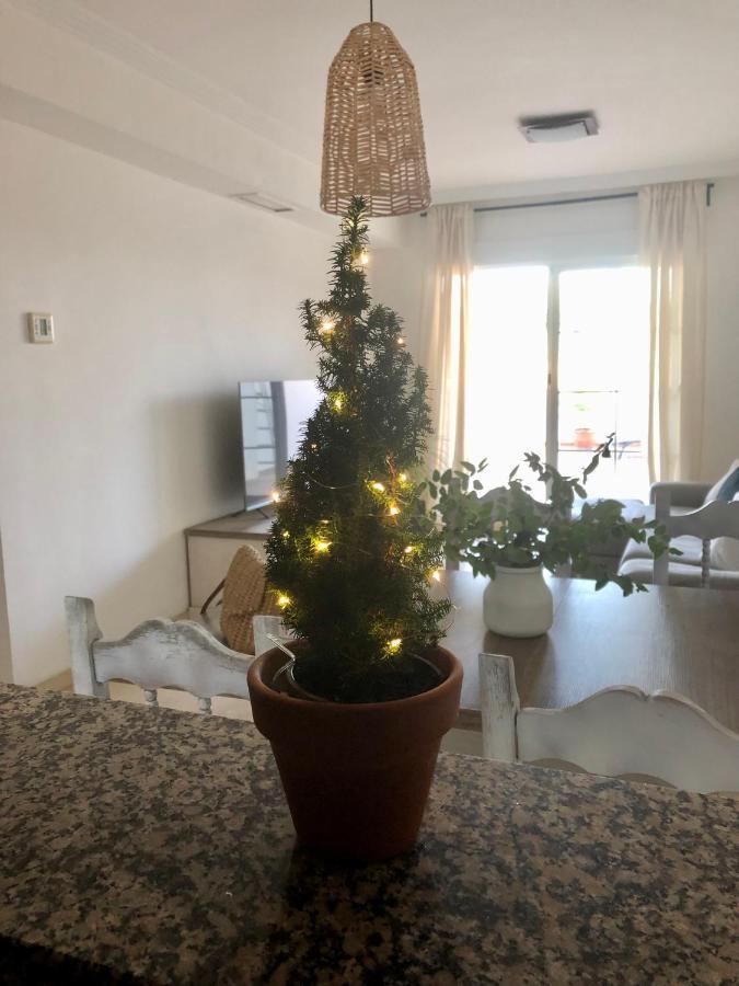 Ellie'S Hus 2 Lägenhet Benalmádena Exteriör bild