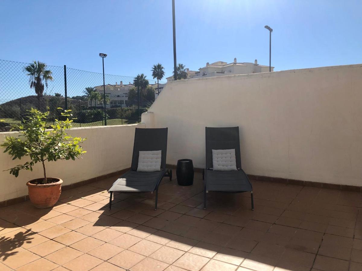 Ellie'S Hus 2 Lägenhet Benalmádena Exteriör bild